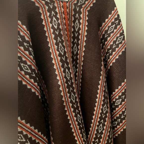 Marc New York Red and Brown Knit Poncho, red and Brown Aztec Boho Cape, one size - Picture 7 of 11